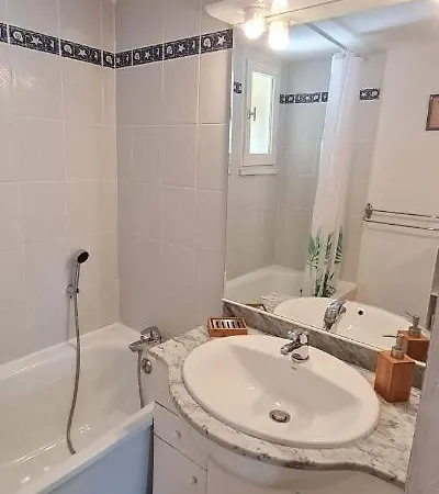 Apt En 7 Pers Avec Piscine, Bord De Apartment Valras-Plage